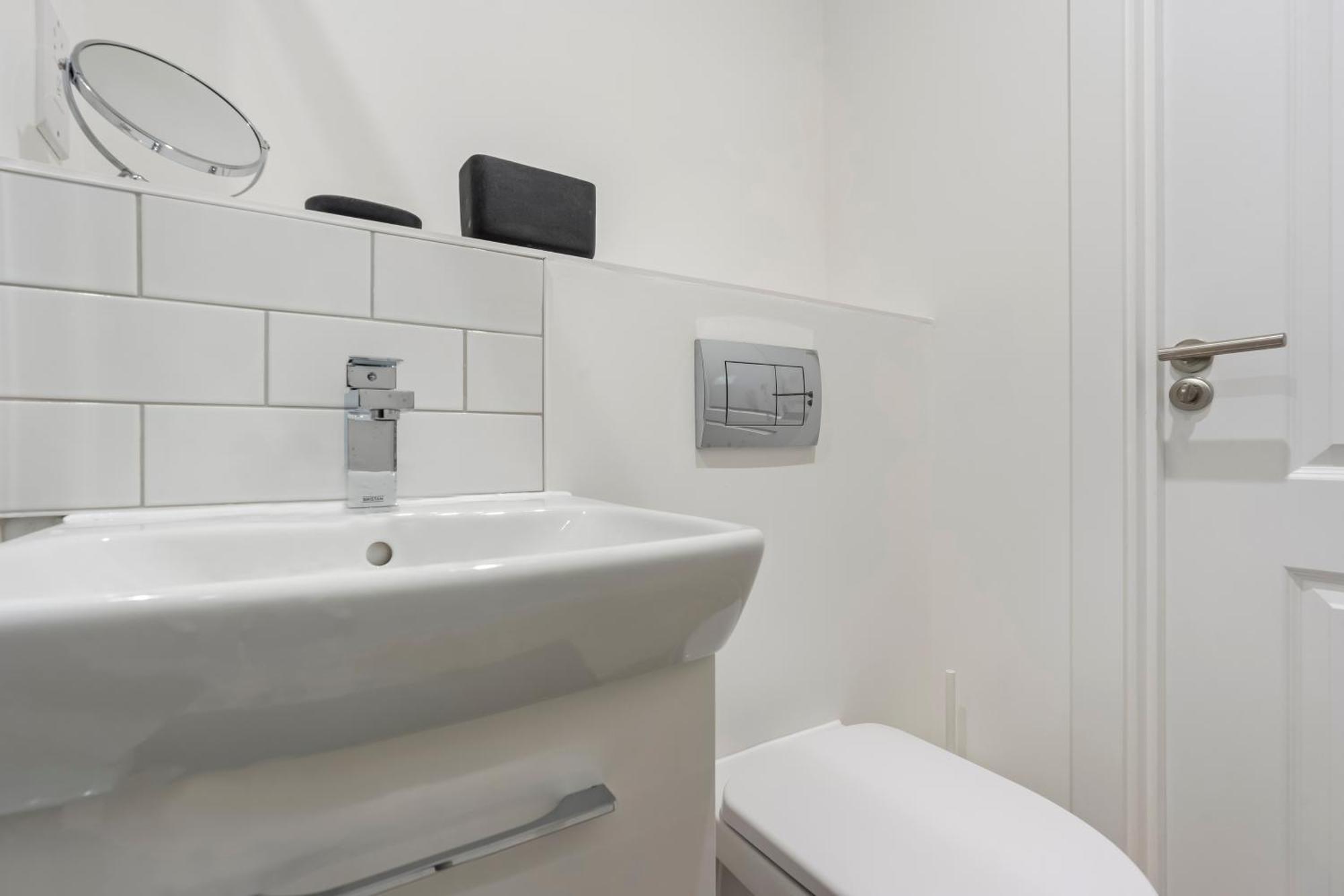 ברמינגהאם Evergreen Haven - Central 2Br - Free Parking W High Speed Wifi מראה חיצוני תמונה